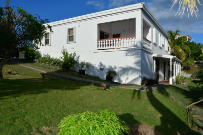 292 Anna's Retreat New 1