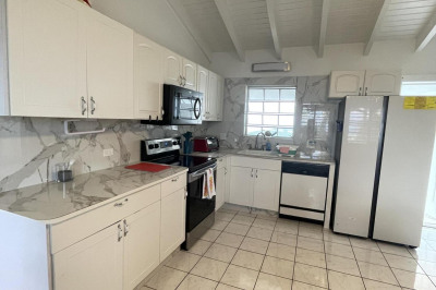 296&297/5 Anna's Retreat New 1