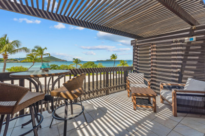 205 Smith Bay Ee 1