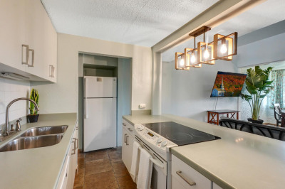 327 Golden Rock Co 1