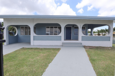 120 Strawberry Hill Qu 1
