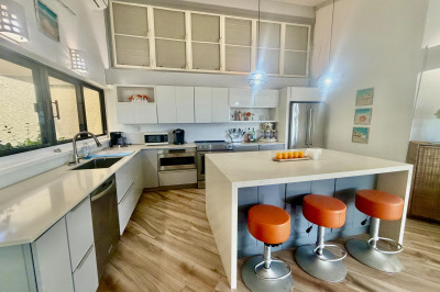 440 Teagues Bay Eb 1