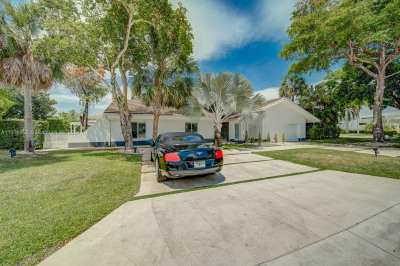 9473 NW 49th Doral Ln 1