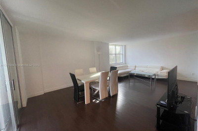 11111 Biscayne Blvd #4B 1