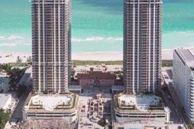 4779 Collins Ave #2708 1