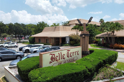 7800 W Oakland Park Blvd #D210 1