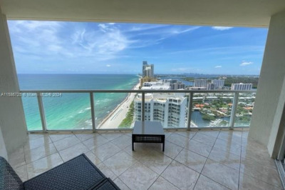 16699 Collins Ave #3910 1