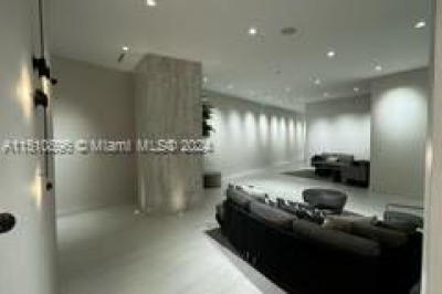 17550 Collins Ave #501 1