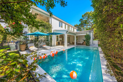 402 Vittorio Ave 1
