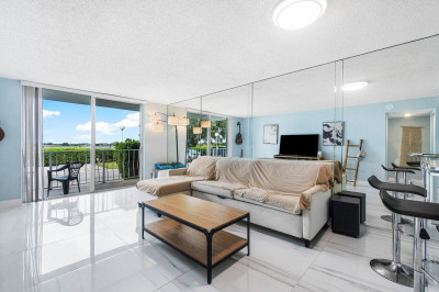 480 Executive Center Drive #1b 1