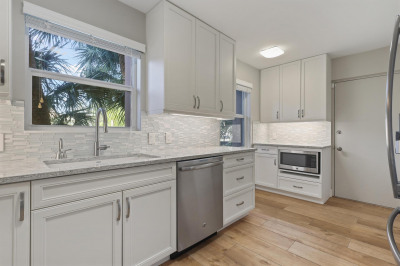 5340 NW 2 Avenue #2300 1