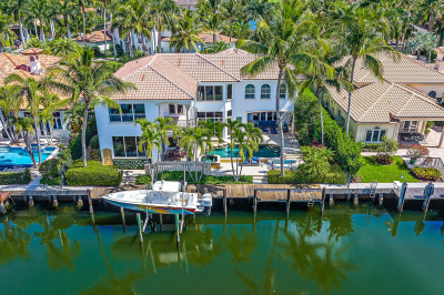 813 Harbour Isles Place 1