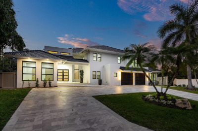 425 Coral Way 1