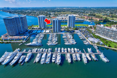 108 Lakeshore Drive #1441 1