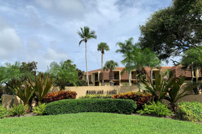 5344 Woodland Lakes Drive #225 1