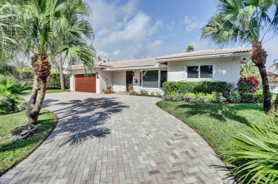 2641 NE 9th Court 1