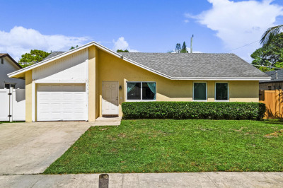 335 SW 34th Avenue 1