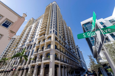 701 S Olive Avenue #714 1