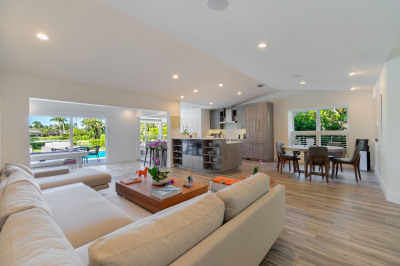 2291 Las Casitas Drive 1