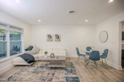 19 NE 16th St #2 1