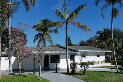 231 N Seacrest Circle 1