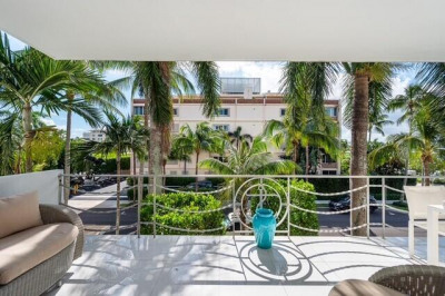 455 Australian Avenue #3e 1