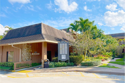 7800 W Oakland Park Blvd #100 & 101 1