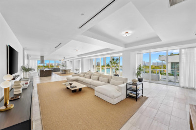 4701 N Meridian Avenue #502 1