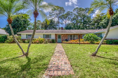 5528 Hibiscus Road 1