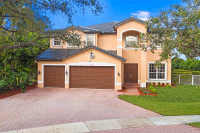 19560 SW 39th Ct 1