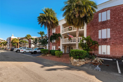 465 Paradise Isle Blvd #107 1