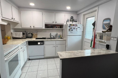 2301 NE 14th Street Cswy #304E 1