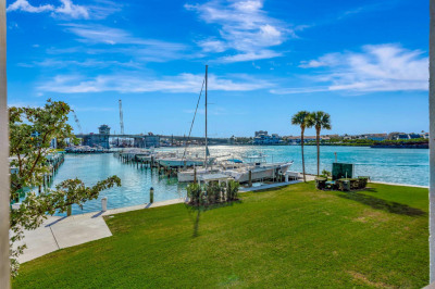 1542 Jupiter Cove Drive #207 1