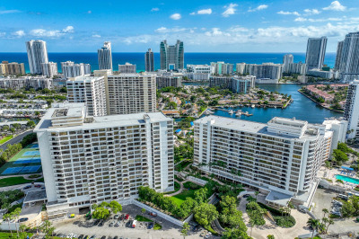 600 Three Islands Boulevard #801 1