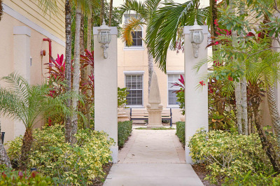 225 Murcia Drive #313 1