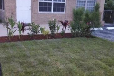 607 NW 10th Ter 1