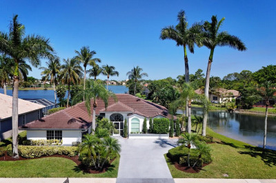 7069 Lake Island Drive 1