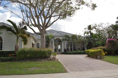 8551 Egret Lakes Lane 1