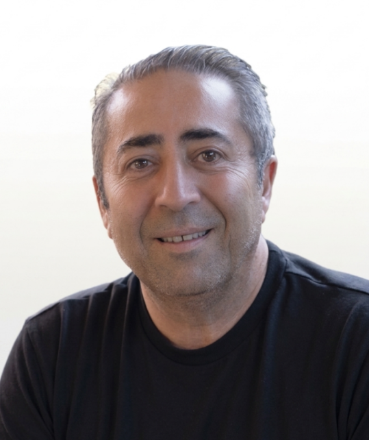 Barry Alavi