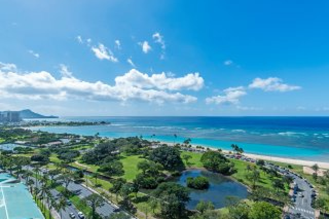 Ocean View Luxury Condo - Waiea, Exceptional Kakaako Location & Amenities