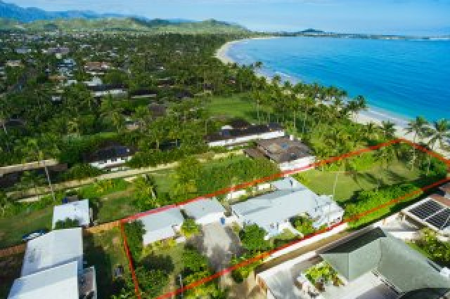 Kailua Beachfront - Two Homes, Both with Vacation Rental Licenses
