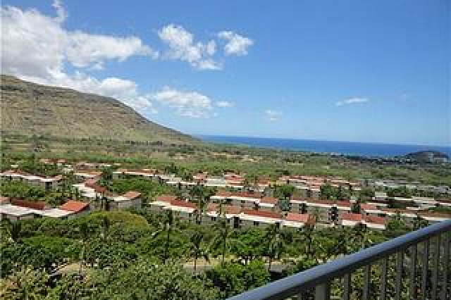 Makaha Valley Towers Condo