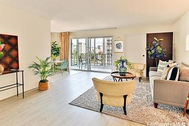 1111 Wilder Condo