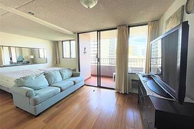 Royal Kuhio Condo