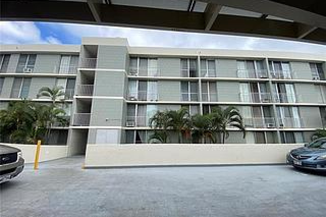 Waialae Pl Condo