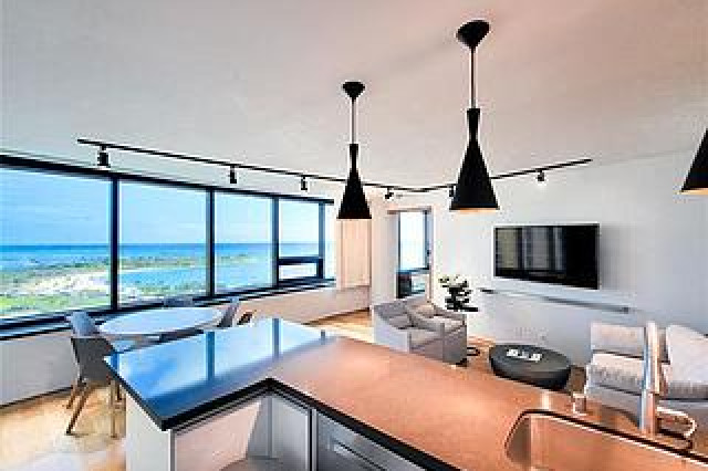 Nauru Tower Condo