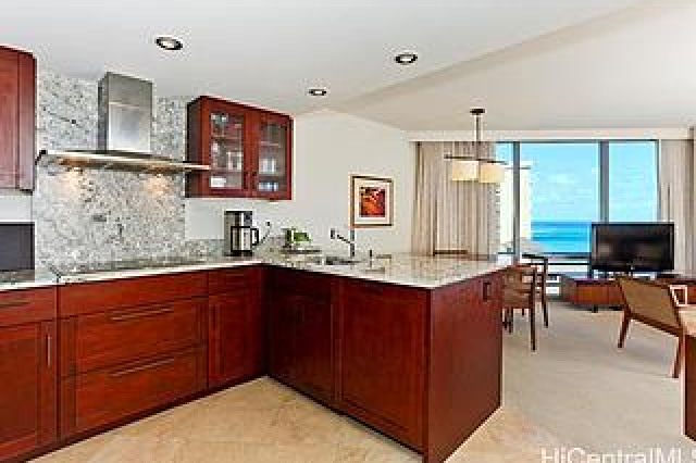 Trump Tower Waikiki Condo