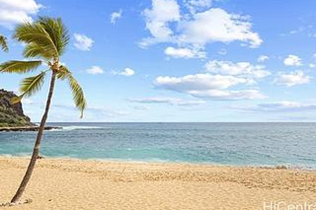 Makaha Beach Cabanas Condo