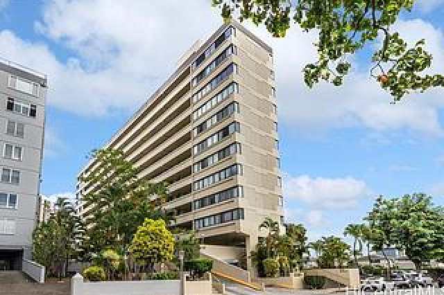 1040 Kinau Condo