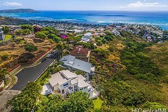 Waialae Iki Home